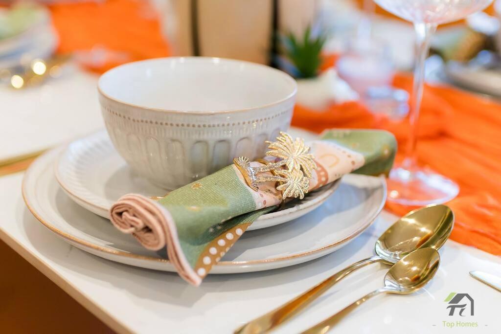 Miss Orange's Base In Ryde Holiday home Sydney